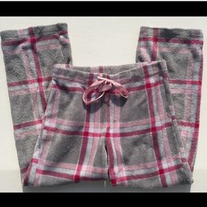 Secret Treasures pajama bottoms